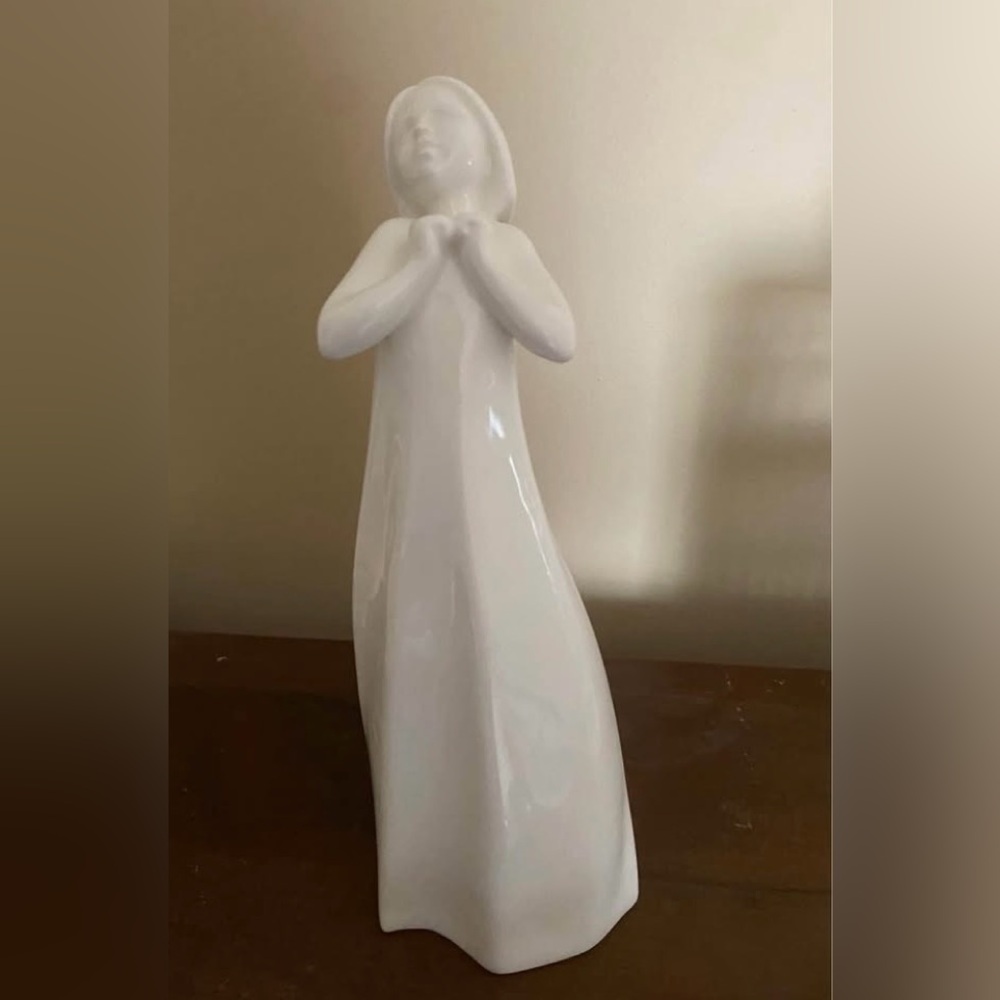 Royal Doulton "Thankful" figurine from the Images Collection